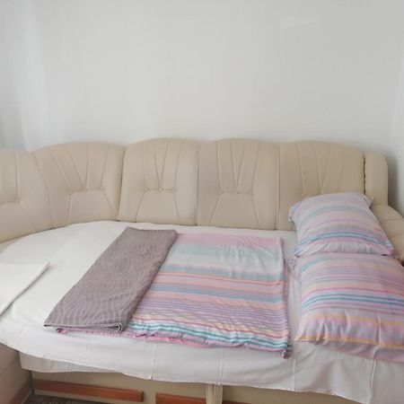 Apartment Marko Dunato ツリクヴェニツァ 部屋 写真